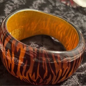 Large Lucite Bangle w/ Zebra-Like Stripes. Non Uniform Shape. Shiny, Holpgraphic